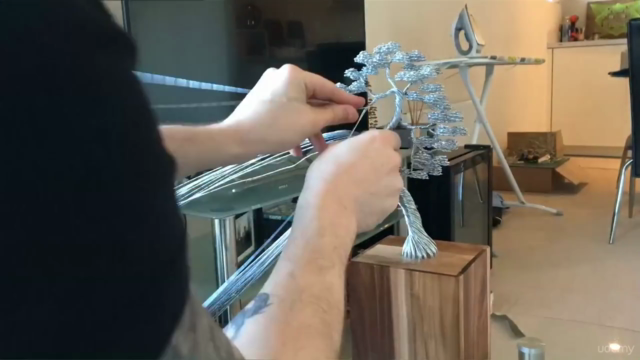 How To Craft Wire Tree Sculptures With Andy Elliott – Screenshot 1