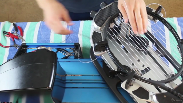 How to String a Tennis Racket – Screenshot 1
