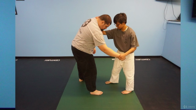 Learn How to Effectively Takedown an Assailant – Screenshot 3