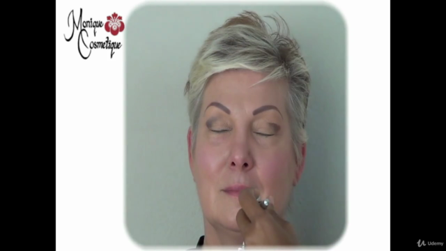 Mastering Airbrush Makeup Techniques for Flawless Beauty – Screenshot 4