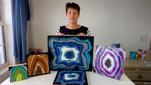 Resin Geode Basics: How to create sparkling geode art works – Screenshot 2
