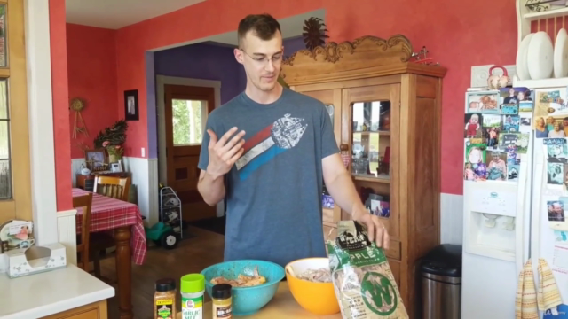 How to Barbecue Chicken (Smoking Chicken Recipe) – Screenshot 2