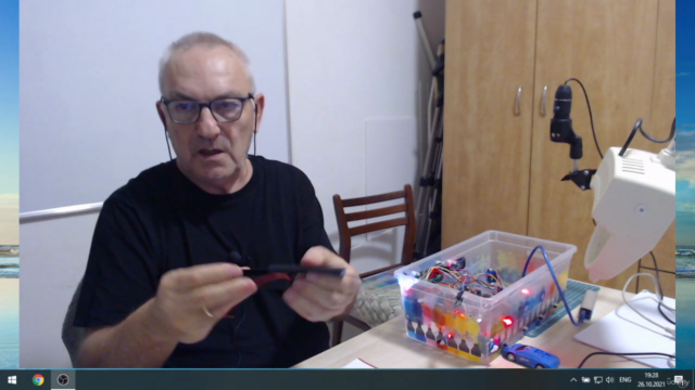 ARDUINO. Курс №8. Автостоянка для машин. – Screenshot 2