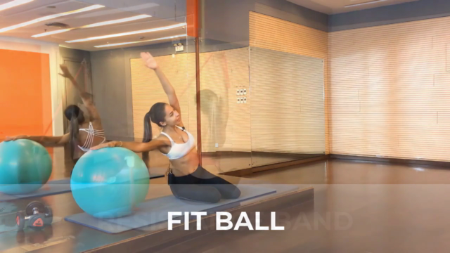 Pilates with props: Pilates Ring,Mini Ball,Fit Ball and Band – Screenshot 1