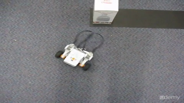 Fun with Beginner LEGO MindStorms EV3 Robotics. – Screenshot 1