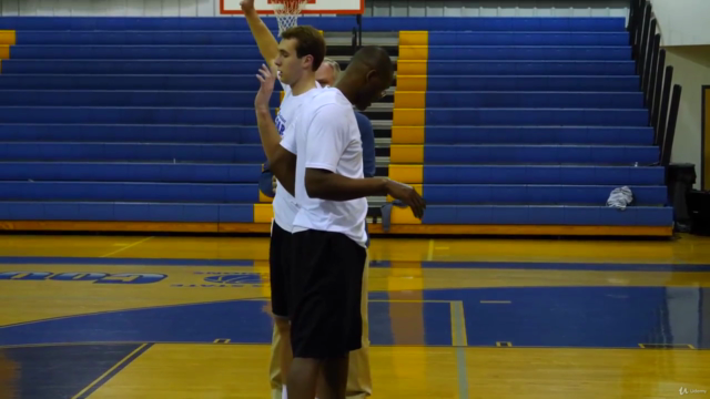 Basketball Post Player Skills and Drills – Screenshot 3