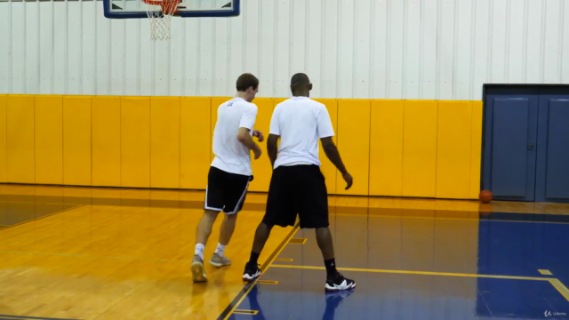 Basketball Post Player Skills and Drills – Screenshot 4