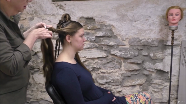 Wedding Hairstyles for Very Long Hair – Screenshot 3