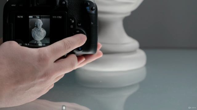 Canon Camera Course: Getting Started with Canon Photography – Screenshot 1