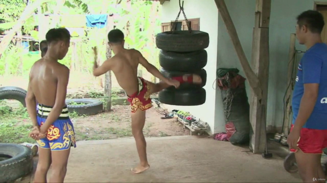 Muay Thai Training ,Powerful Kick Strengthening – Screenshot 4