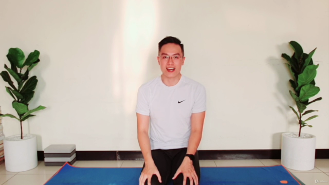 The Ultimate Yoga Course: Shoulder, Neck & Back Pain Relief – Screenshot 2