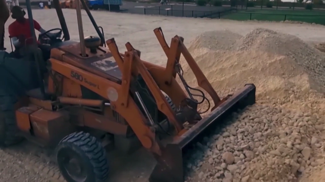 Learn How to Operate a Tractor Loader Backhoe. - Screenshot_03