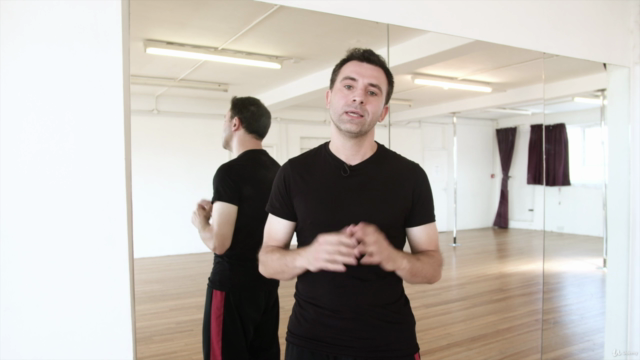 How to Stretch for Martial Arts, MMA and Self Defense! – Screenshot 2