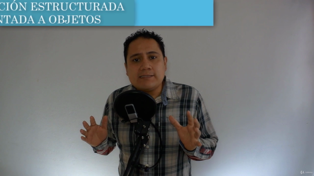 Aprende a programar desde cero con C#, Microsoft .NET y WPF – Screenshot 1