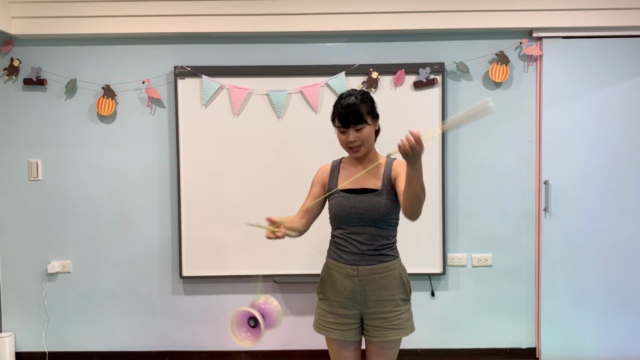 Learning Diabolo with Britney--Intermediate – Screenshot 4