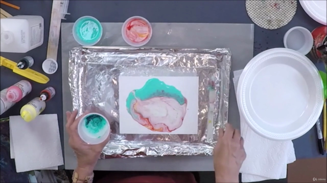 Secret Tricks to Pouring Acrylic Paint – Screenshot 3