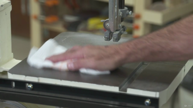 Woodworking: Bandsaw Essentials – Screenshot 2