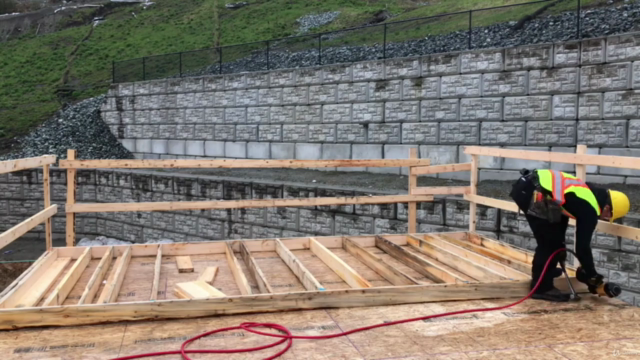 Carpentry: How to build walls – Screenshot 1