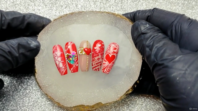 Heart Pattern Nail Art Decorations – Screenshot 1
