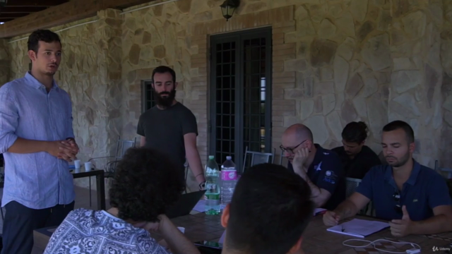 How to Be a LinkedIn Hero - MasterClass - Marketing & Sales – Screenshot 1