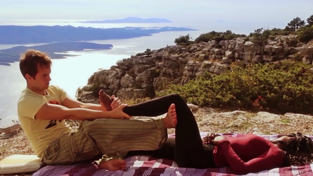 Three Powerful Thai Yoga Massages: Three Pro Certificates – Screenshot 1