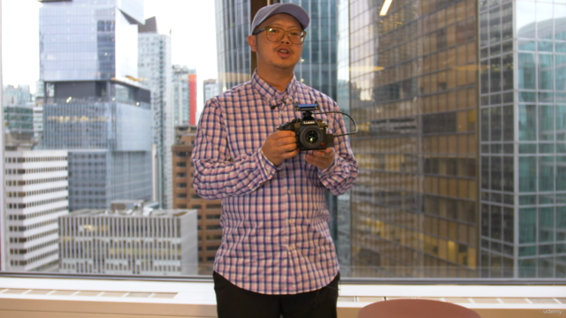 Videography Panasonic GH5 & GH6 Guide Plus Video Editing – Screenshot 2