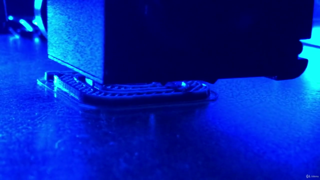 Tinkercad - Design & 3D Print A Custom Keyring – Screenshot 4