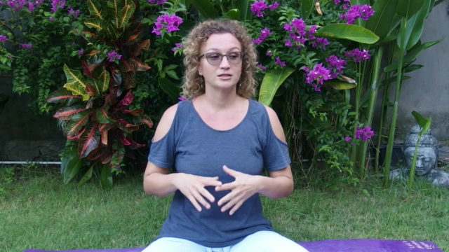 Learn The Best Self Massage to Relieve Back Pain & Headachе – Screenshot 2