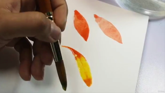 Dynamic floral illustration in watercolours and ink – Screenshot 1