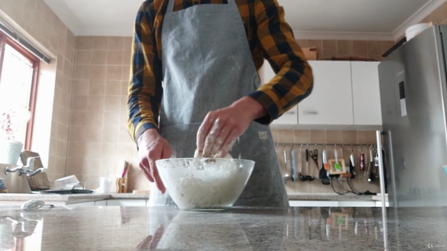 The Essential Sourdough Bread Baking Course – Screenshot 3