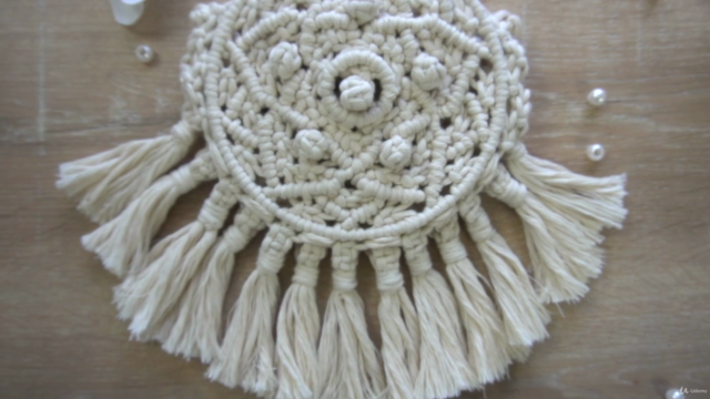Mastering the Art of Macramé – Screenshot 3
