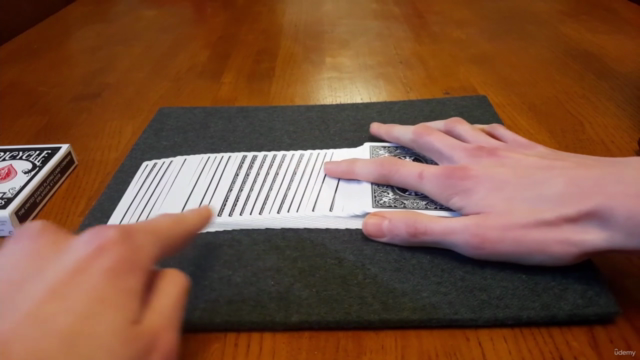 Ultimate Course in Card Magic: Go From Zero to Hero! – Screenshot 3
