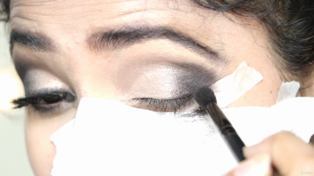 Makeup Masterclass:16 looks to suit various moods & occasion – Screenshot 2