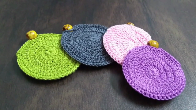 How to Make Crochet Ear Phone Pouch - Screenshot_03