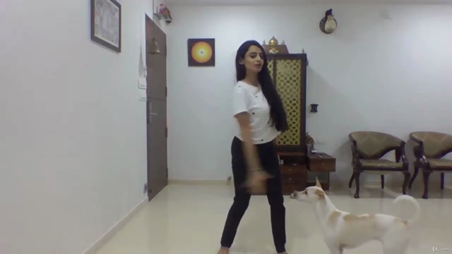 Bollywood Choreography on the Song First Class – Screenshot 4