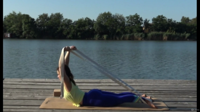 How to Achieve Deep Backbend Yoga Series – Screenshot 1