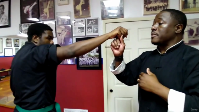 FREE AWARENESS AND SELF DEFENSE LECTURE – Screenshot 3