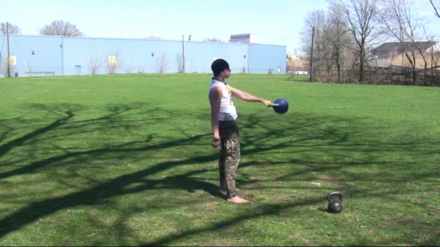 Complete Instructional Guide to the Kettlebell Swing – Screenshot 2