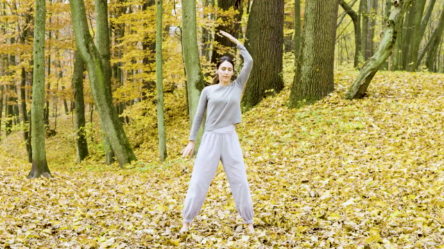Qigong Flow for Immune System Boost with Marissa Cranfill – Screenshot 3