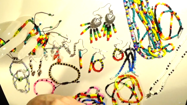 Making Jewelry Using Seed Beads – Screenshot 3