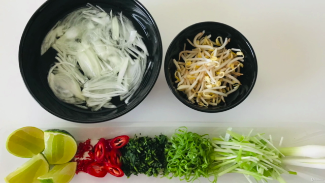 Cooking Class: Vietnamese Food, Beef Pho Noodle Soup, Phở Bò – Screenshot 4