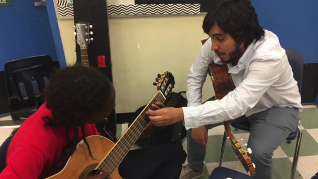 Fundamentos de la guitarra para principiantes – Screenshot 1