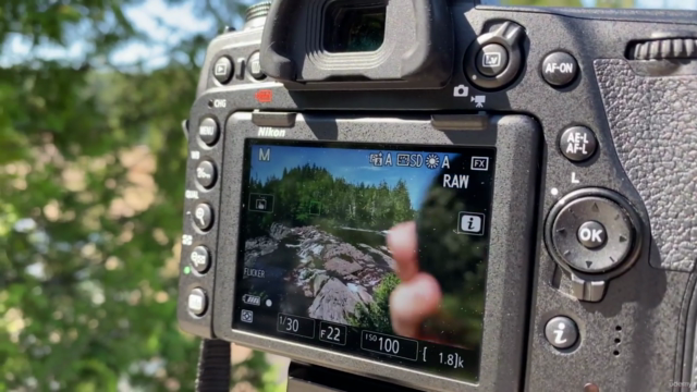 Photograph Waterfalls! With Pro Photographer Mark Hemmings – Screenshot 3