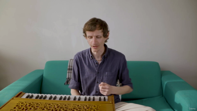 How to Play Harmonium for Beginners with Vaishnava Bhajans – Screenshot 4