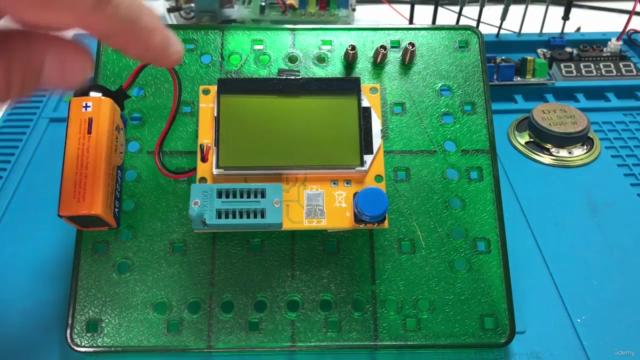 Curso Uso Medidor de Componentes Eletrônicos e ESR - LCR-T4 – Screenshot 1