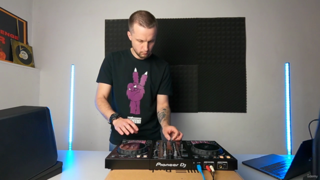 DJing on Controller – Screenshot 3