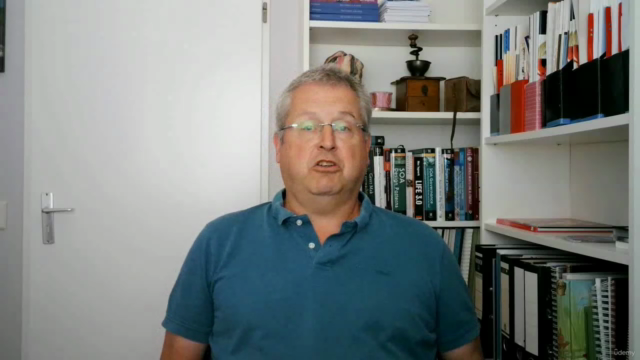 Introduction to Data Management – Screenshot 3