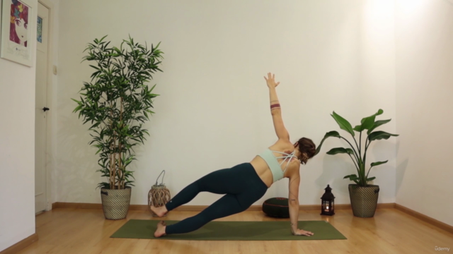 lunar yoga course for women-connect with the pace of nature – Screenshot 3