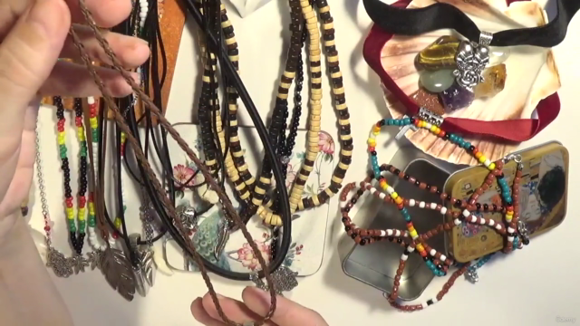 How to Make Handmade Necklaces – Screenshot 1