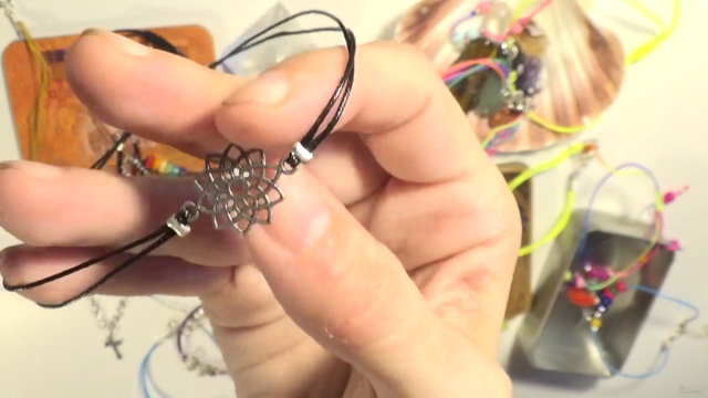 How to Make Handmade Anklets – Screenshot 3